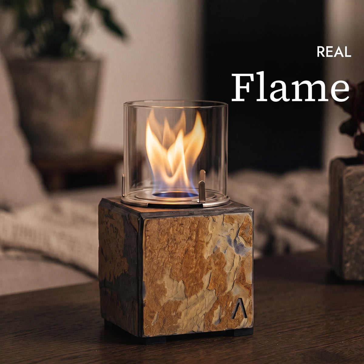 Real flame of the KLARA S table fire (AI content)