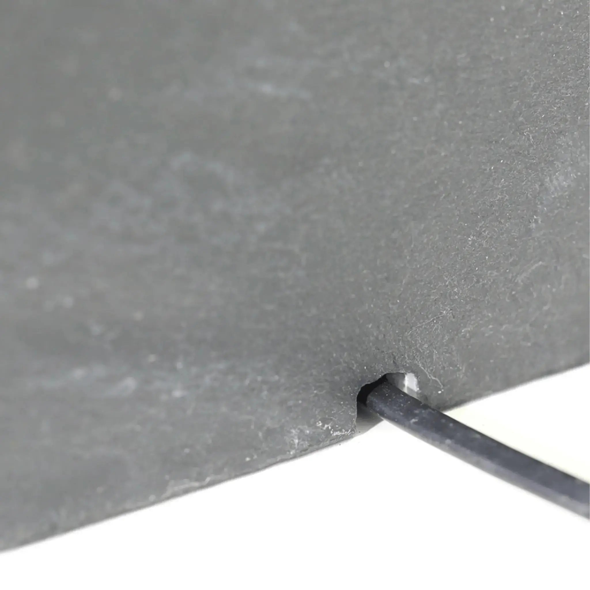 VIDA 60 Anthrazit – Gartenbrunnen modern Naturschiefer Schwarz, Vogeltränke, beleuchteter Wassersprudel, 57 x 57 x 50 cm, 60 kg - CLIMAQUA