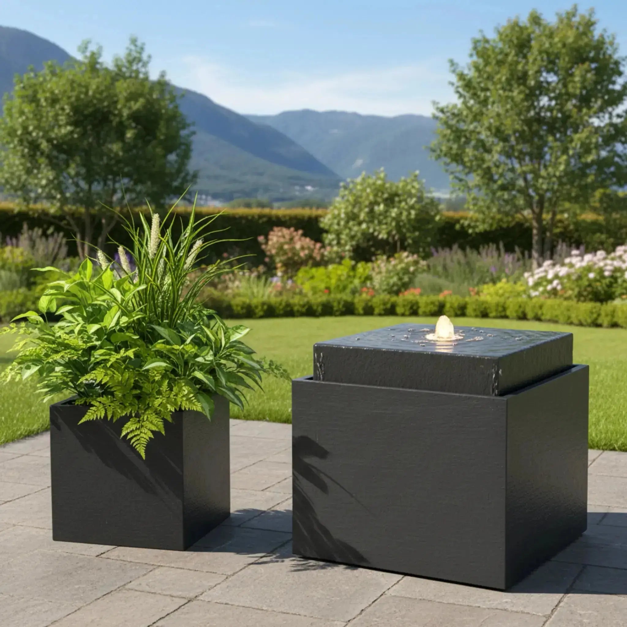 VIDA 60 Anthrazit – Gartenbrunnen modern Naturschiefer Schwarz, Vogeltränke, beleuchteter Wassersprudel, 57 x 57 x 50 cm, 60 kg - CLIMAQUA