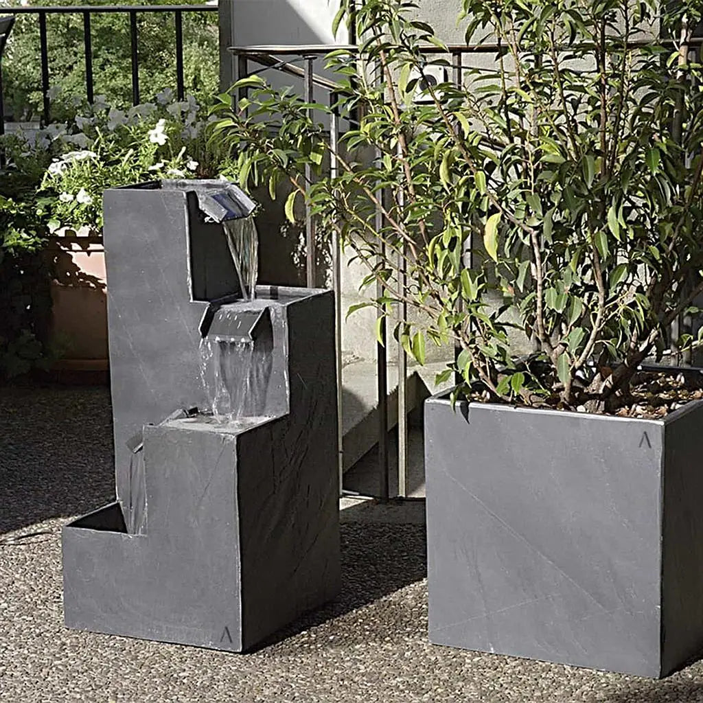 Design Gartenbrunnen mit Wasserfall und Beleuchtung KUBO - CLIMAQUA