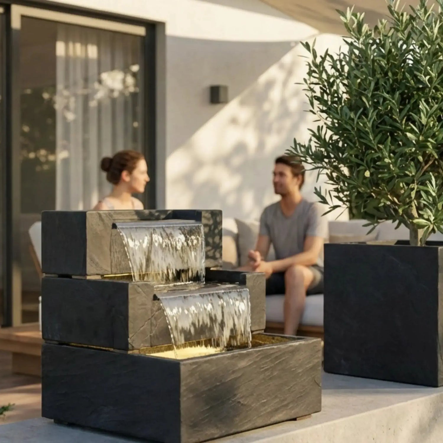 FIJI Falls – Gartenbrunnen mit zweifachem Wasserfall und warmweisser Belechtung - CLIMAQUA