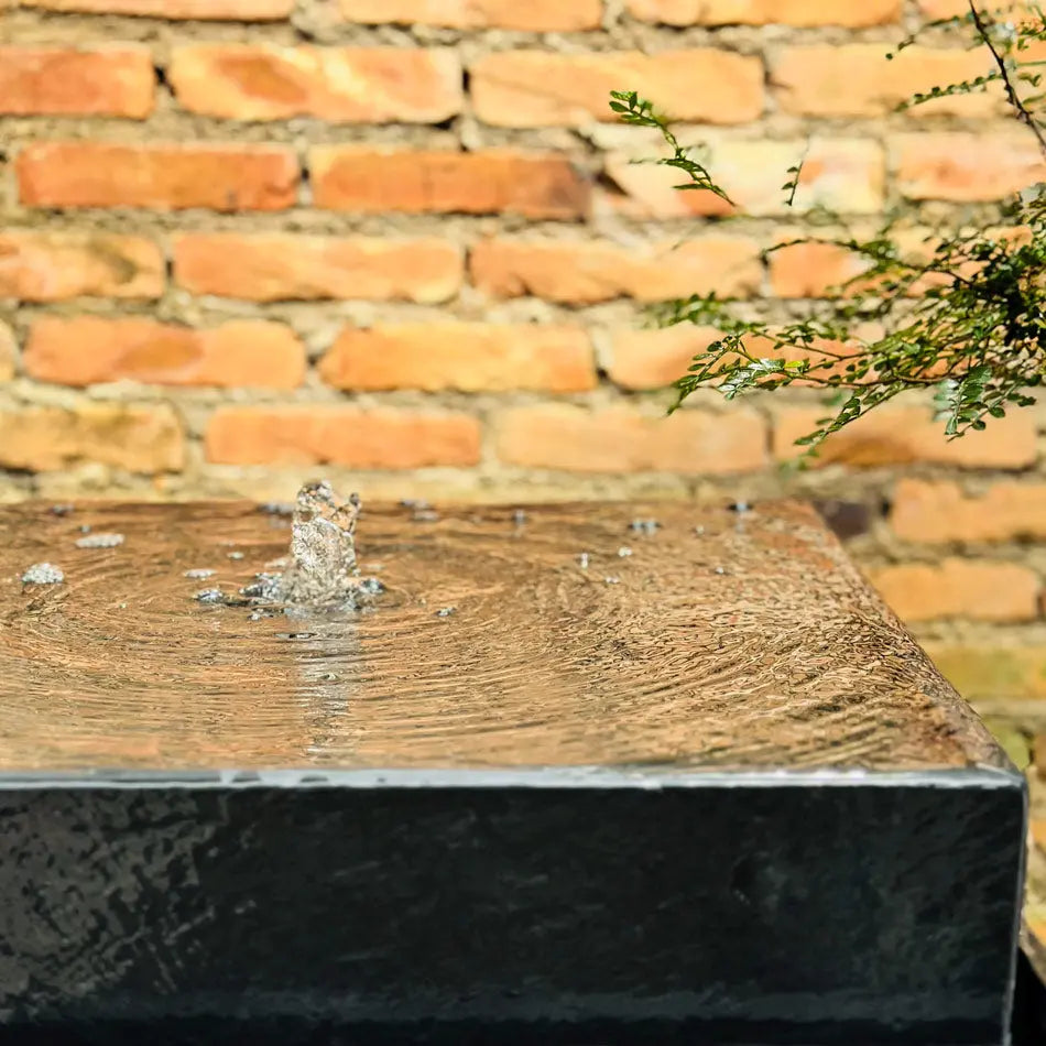 Gartenbrunnen Eckig aus Naturschiefer mit Licht VIDA 60 - CLIMAQUA